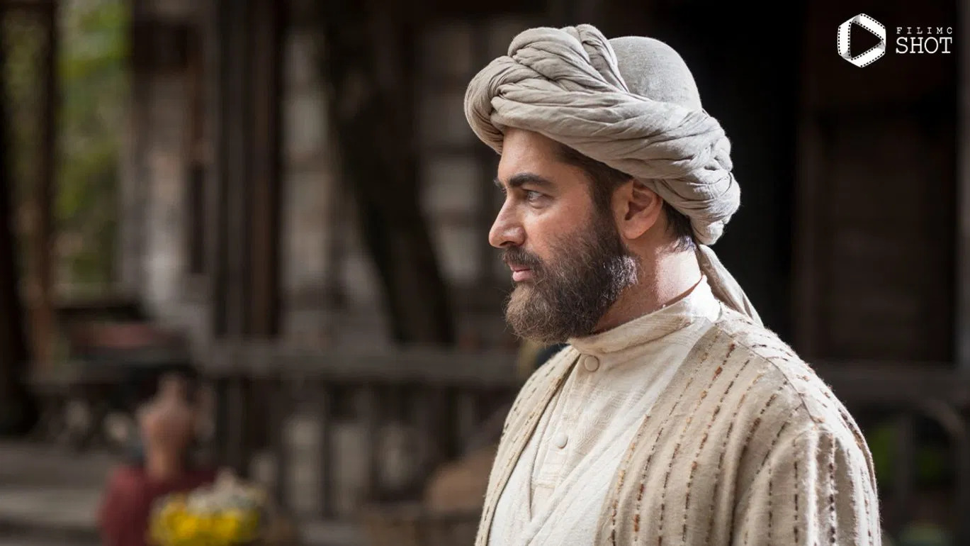 Кадр из Мевлана: Опьянённый любовью